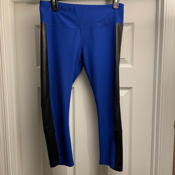 90 Degree by Reflex blue crop leggings size L - Picture 6 of 9